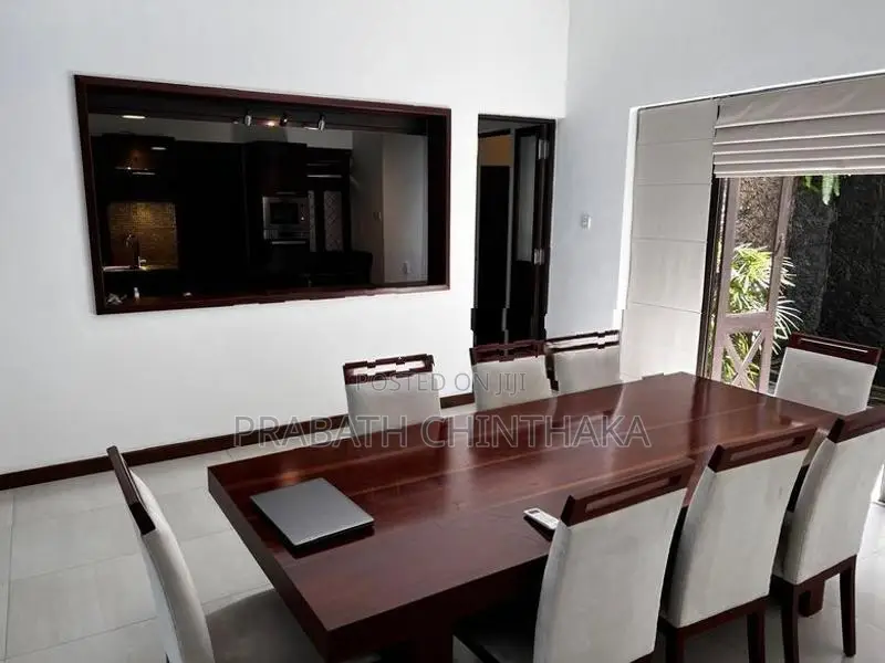 Luxury House for Rent in Battaramulla