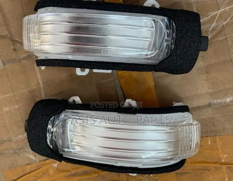 Toyota Vitz KSP90 Mirror Winker Signal Light Lamp