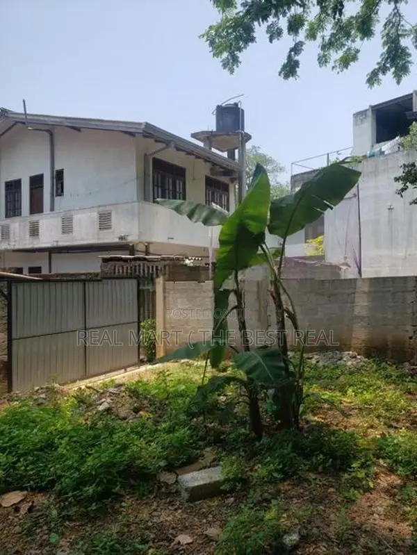 Rajagiriya : 8.5P Residential Land for Sale at Walawwaththa Road