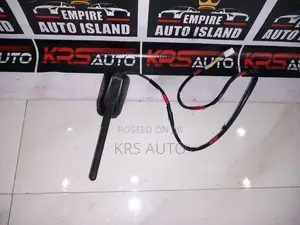 Toyota Vitz KSP 130 Antenna
