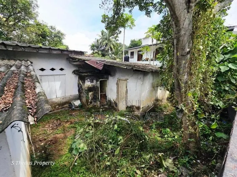 9.80P High Residential Land For Sale in Nawala