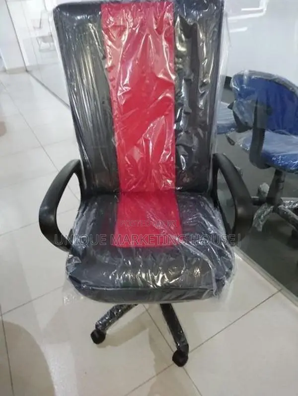 Pyestra Premium Mid-Mesh Manager Chairs