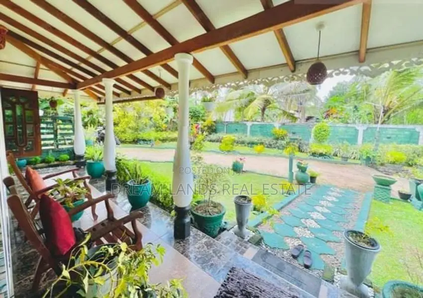 3 Bedroom House for Sale in Negombo (SP331)