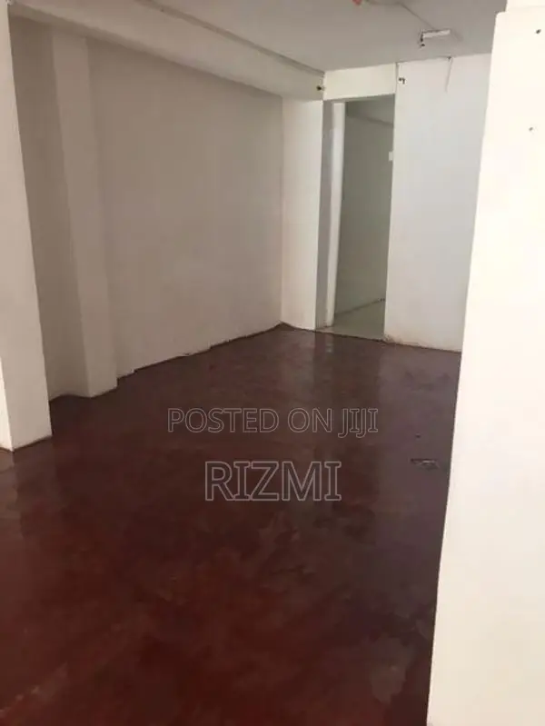 2 Storey Show Room Commercial Building for Sale in Badulla City