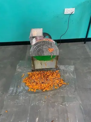 කහ ඉඟුරු අල පෙති කැපීමේ යන්ත්‍රය