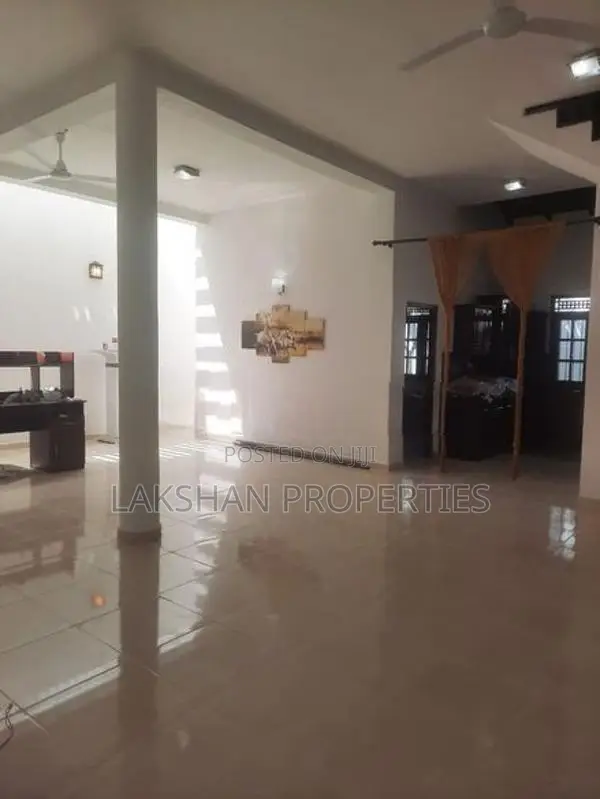 Two Story House For Sale In Maharagama