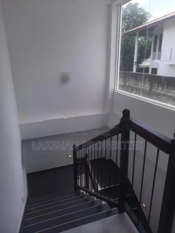 Brand New Two Storey House for Sale in Maharagama Arewwala