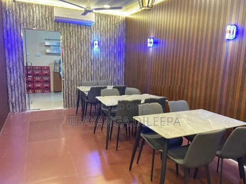 Restaurant Dining Table with Chairs