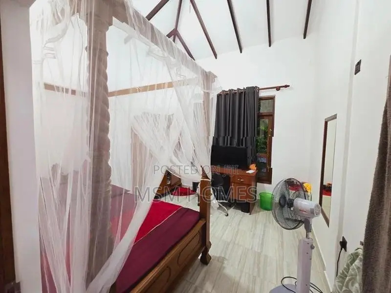 Upstairs 2 Story New House For Sale in Negombo