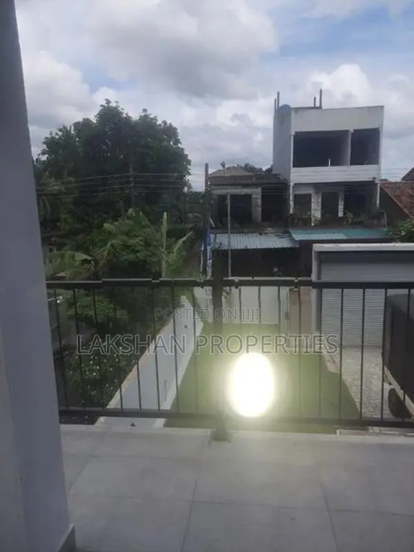 Brand New Two Storey House for Sale in Maharagama Arewwala