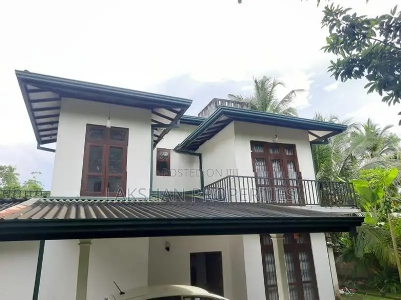 Two Storey House for Sale in Piliyandala