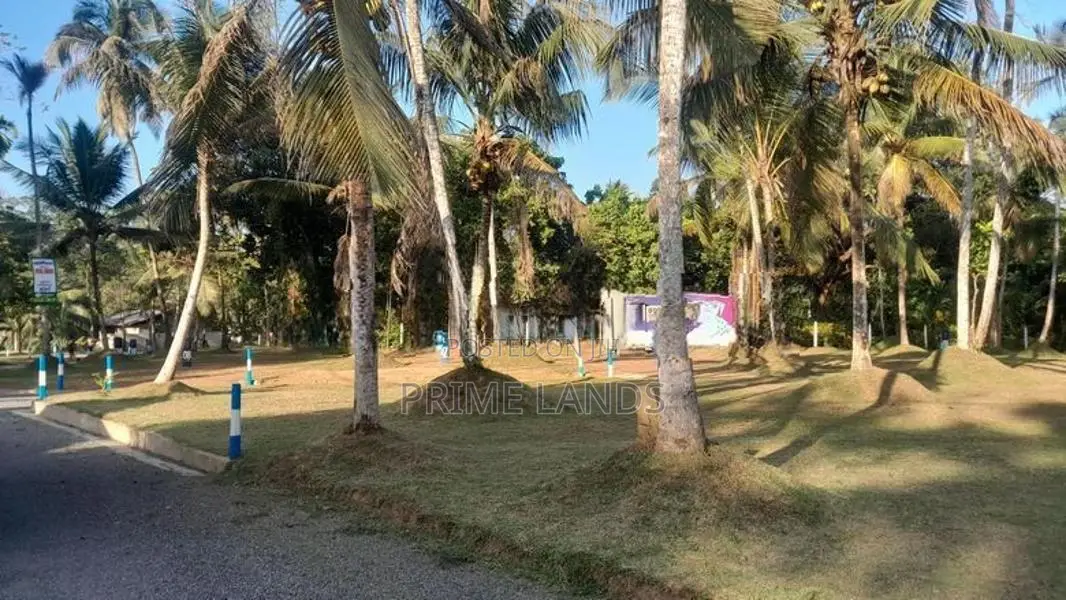 land plot for sale athurugiriya