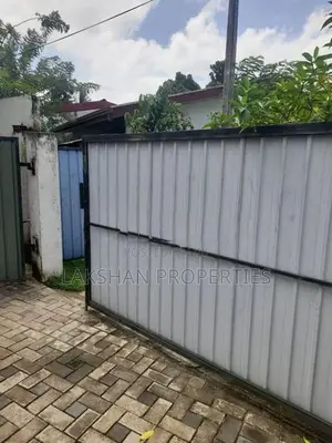 House For Sale In Homagama Padukka