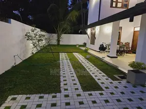 Beautiful Gedara And 2 Story House For Sale Negombo