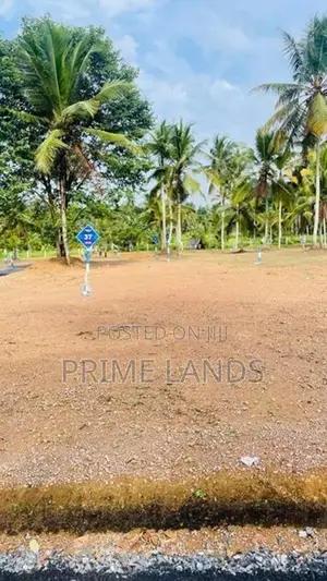 Piliyndala Polgasovita Land For Sale