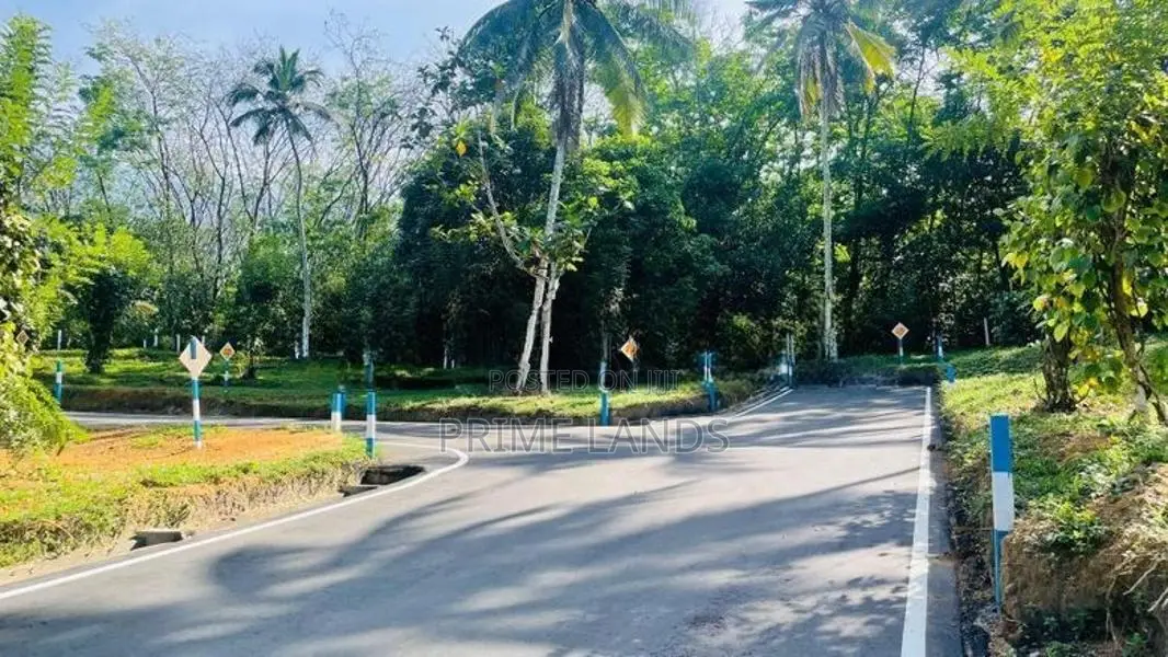 Homagama Beruketiya Land For Sale