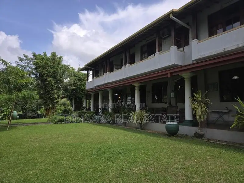 Elegant Villa in Hokandara (SH15181)