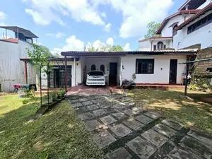 20P land with 3BR House For Sale In Pannipitiya