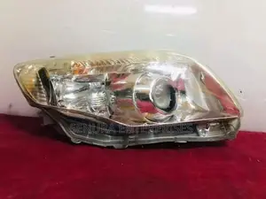 Toyota Corolla Axio Nze141 Head Light Rh