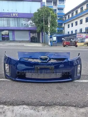 Toyota Prius (ZVW-30) Front Bumper Complete