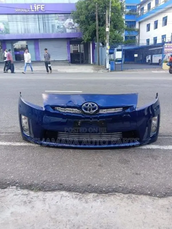 Toyota Prius (ZVW-30) Front Bumper Complete