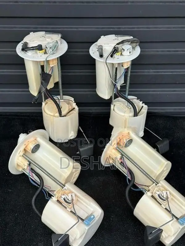 Toyota aqua fuel pump complete