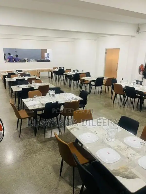 Restaurant Dining Table with Chairs