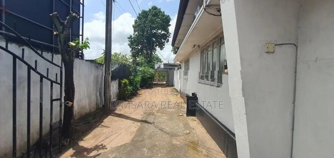 28.2P Land for Sale in Nawala Road, Rajagiriya (SL 14412)