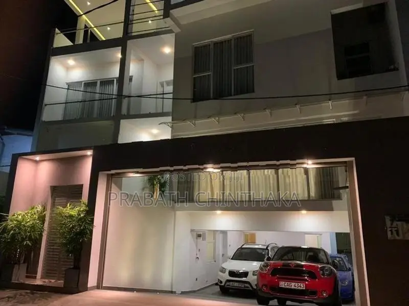 Luxury House for Rent in Rajagiriya