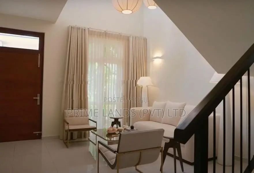 Luxury Villas Dalugama