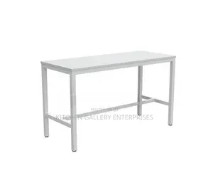 Solid Bakery Table