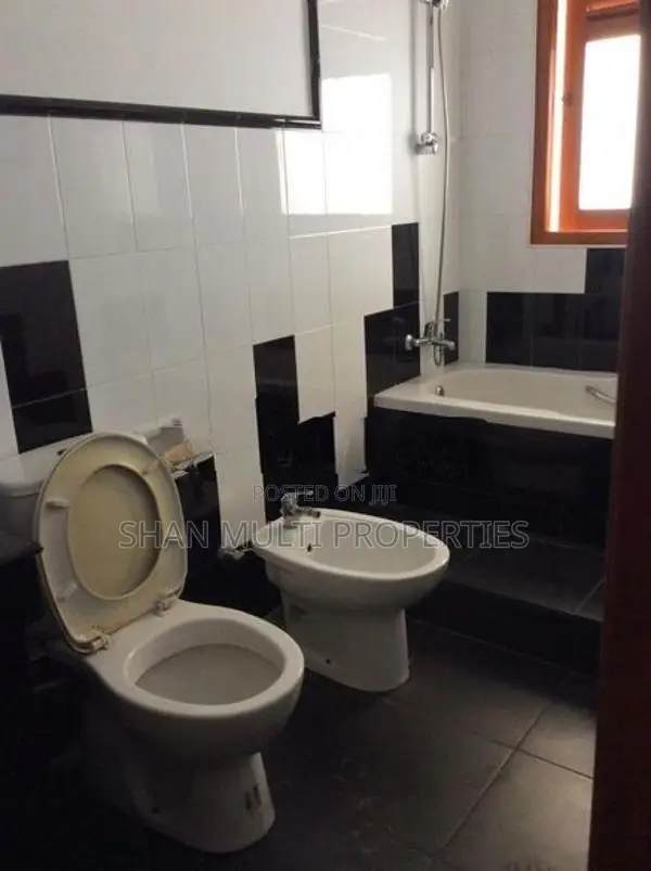 Commercial House Rent Colombo 04