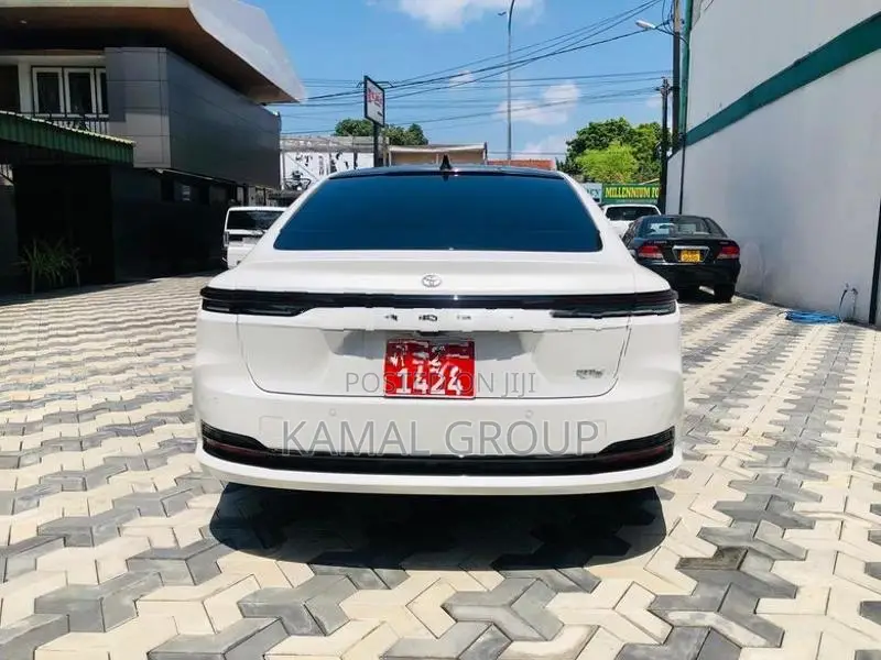 Toyota Crown Z Black Package 2024