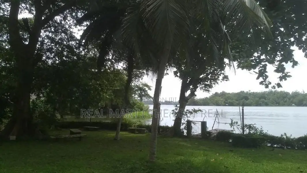 Panadura : 230 Perch Bolgoda River front Hotel Land for Sale