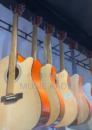 JUMBO SIZE ACOUSTIC GUITAR