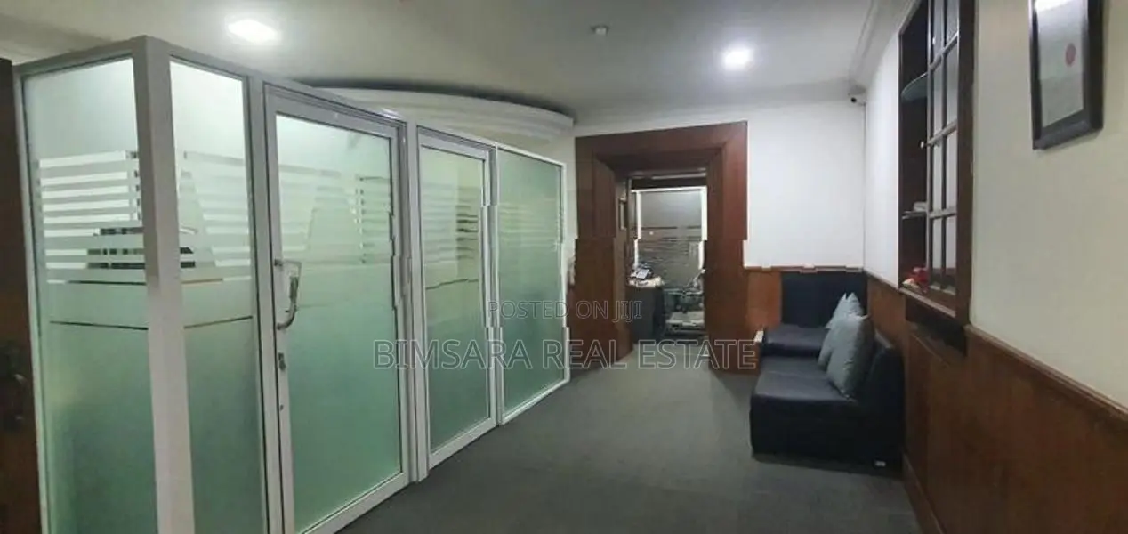 First Floor of A Luxury Commercial Building on Galle Road, Colombo 3