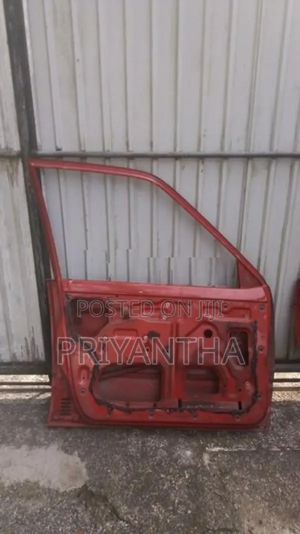 Maruti front left door panel
