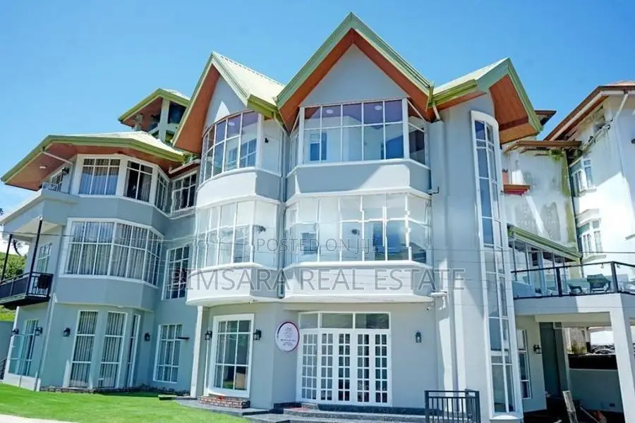 Exceptional 15P Commercial Property for Sale in Nuwara Eliya (LC 1762)