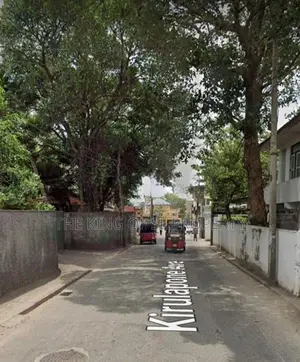 Land for sale in Colombo 05