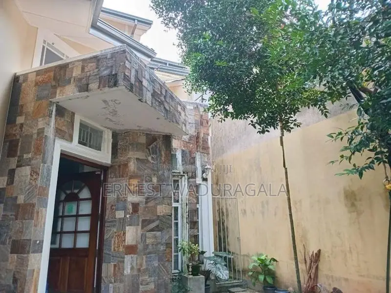 HOUSE FOR SALE IN KOSWATTA-HS-356