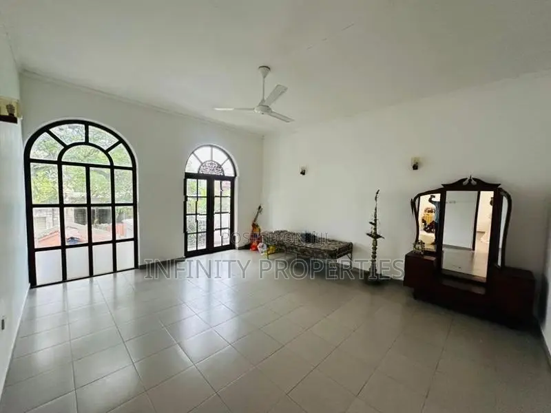 02 Storey Luxury House with 15.05P for Sale in Malwatha Road Dehiwala