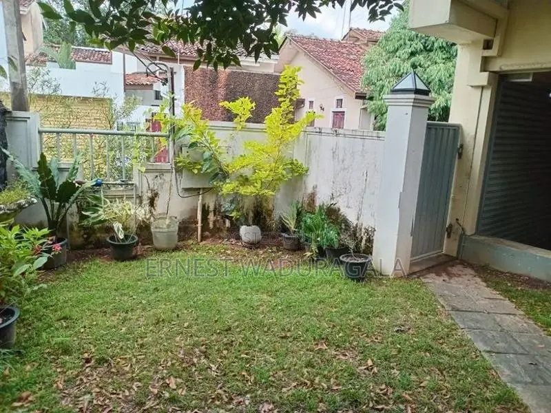 HOUSE FOR SALE IN KOSWATTA-HS-356