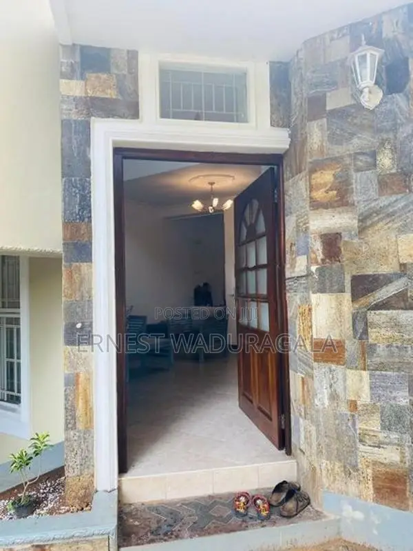 HOUSE FOR SALE IN KOSWATTA-HS-356