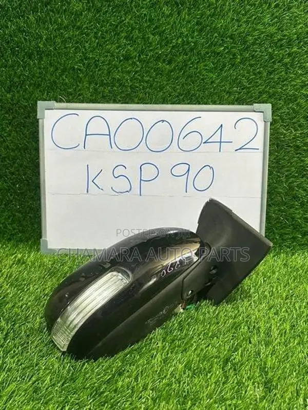 Toyota Vitz (KSP-90) Side Mirror