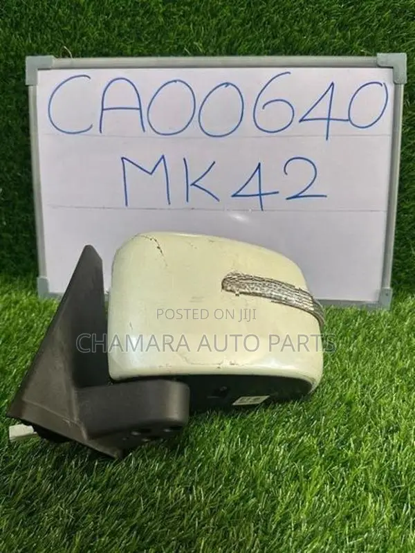 Suzuki Spacia (MK-42) Side Mirror