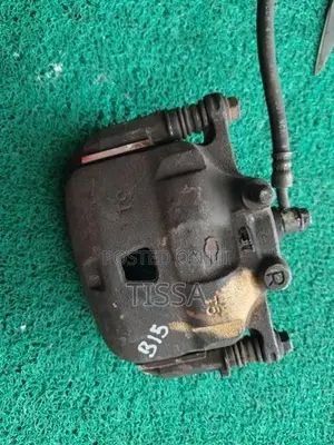 Nissan Sunny FB15 Front Brake Caliper