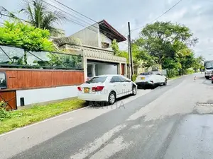 30 Feet Road Facing House Sale Piliyandala