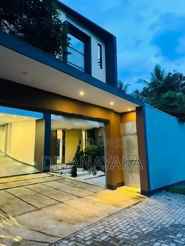 Super Luxury House for Sale Pelawatta Ds165