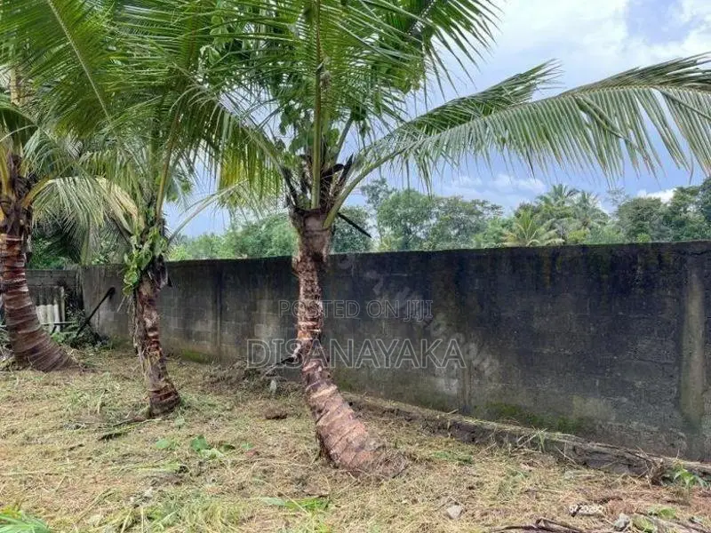 Land for Sale Athurugiriya Ds268