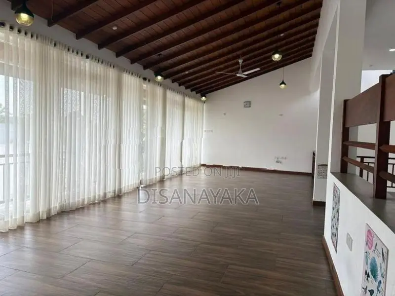three story modern house for sale kottawa DS5858